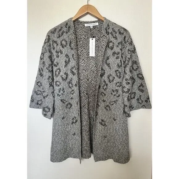 Cupcakes and Cashmere Animal Print Cardigan Size XS Gray NWT Anthropologie - Picture 3 of 9